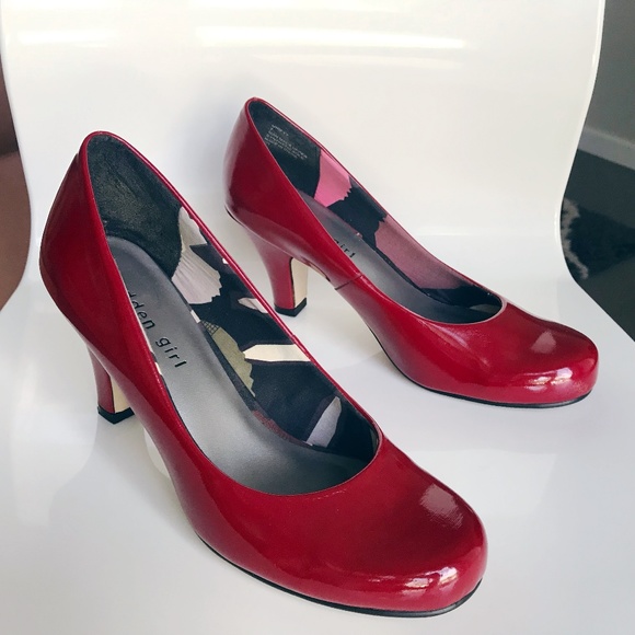 Madden Girl Shoes - Red round toe heels by Madden Girl size 7